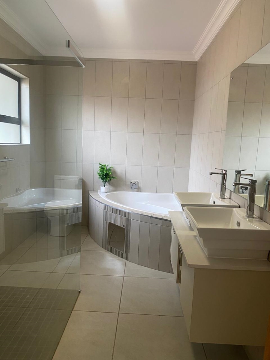 3 Bedroom Property for Sale in Xanadu Nature Estate North West